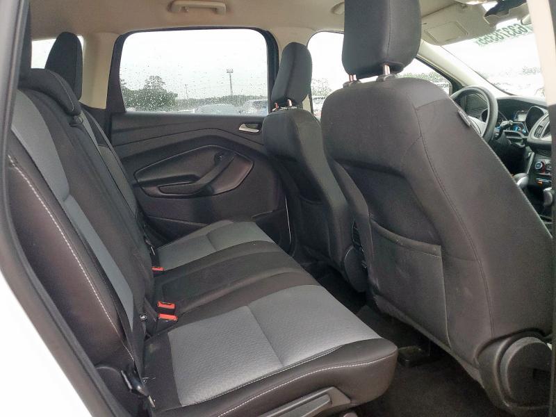 Photo 11 from auction – 2019 FORD ESCAPE SE with VIN 1FMCU9GD0KUB38403