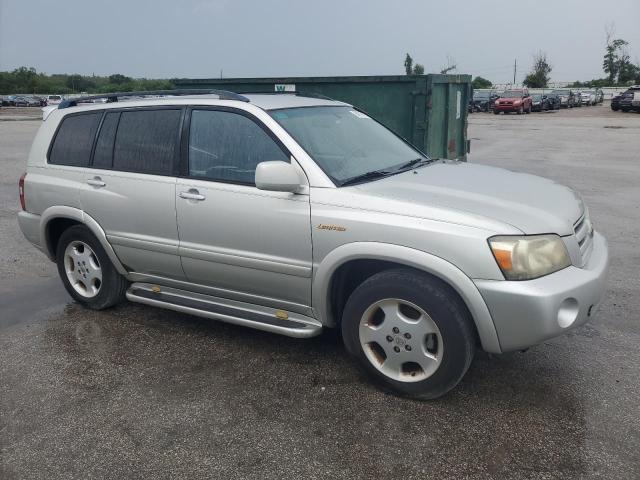 Photo 4 from auction – 2004 TOYOTA HIGHLANDER with VIN JTEDP21A240036998