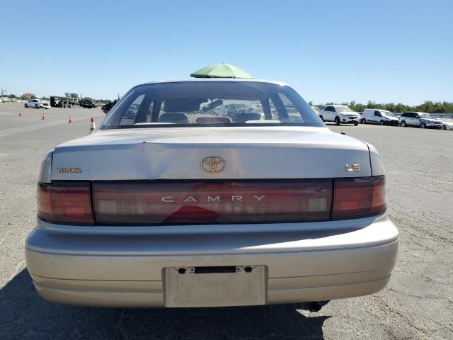 Photo 6 from auction – 1994 TOYOTA CAMRY LE with VIN JT2SK12E5R0249871