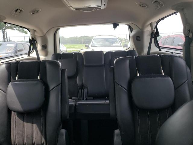 Photo 10 from auction – 2014 CHRYSLER TOWN & COU with VIN 2C4RC1CG5ER424266