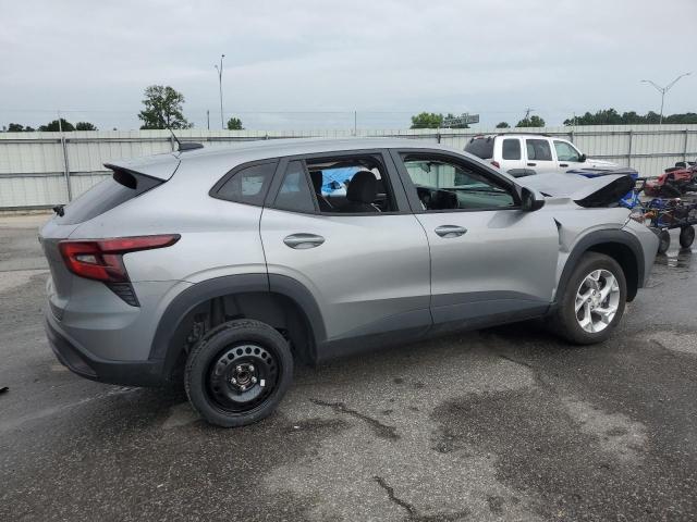 Photo 3 from auction – 2024 CHEVROLET TRAX LS with VIN KL77LFE21RC115380