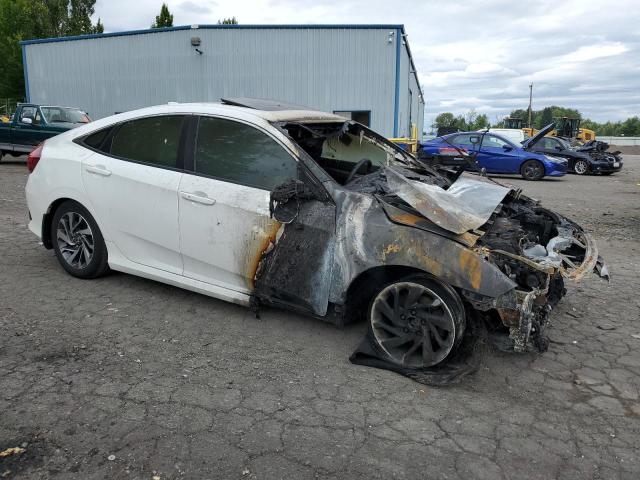Photo 4 from auction – 2017 HONDA CIVIC EX with VIN 2HGFC2F73HH521157