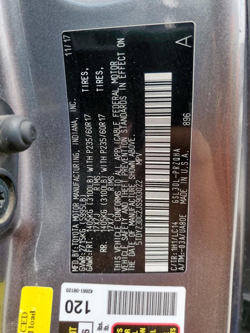 Photo 14 from auction – 2018 TOYOTA SIENNA XLE with VIN 5TDYZ3DC2JS903022