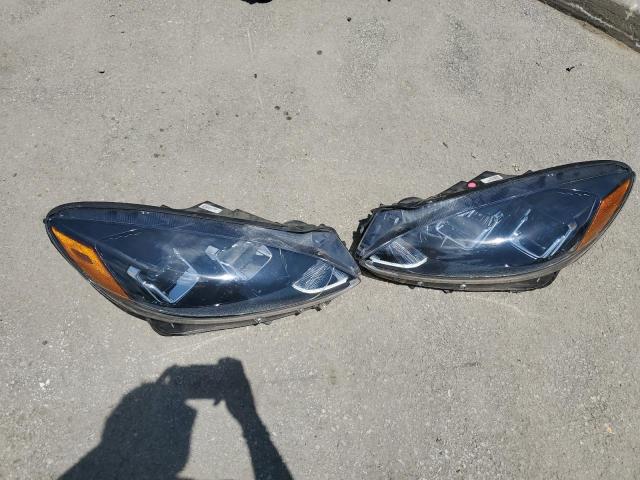 Photo 13 from auction – 2022 FORD ESCAPE SE with VIN 1FMCU0G68NUB05263
