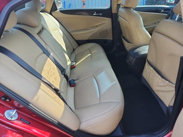 Photo 10 from auction – 2011 HYUNDAI SONATA SE with VIN 5NPEC4AC0BH306635