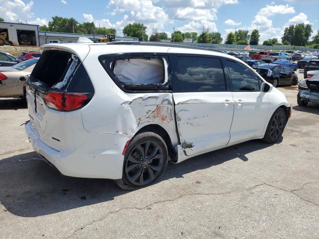 Photo 3 from auction – 2020 CHRYSLER PACIFICA LIMITED with VIN 2C4RC1GG7LR124428