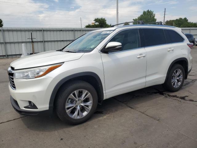 TOYOTA HIGHLANDER 2015 with VIN 5TDJKRFH7FS169633 - Photo from auction