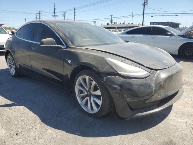 Photo 4 from auction – 2018 TESLA MODEL 3 with VIN 5YJ3E1EA9JF037993