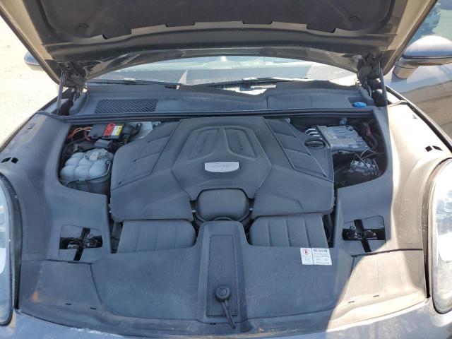 Photo 12 from auction – 2019 PORSCHE CAYENNE S with VIN WP1AB2AY8KDA64084