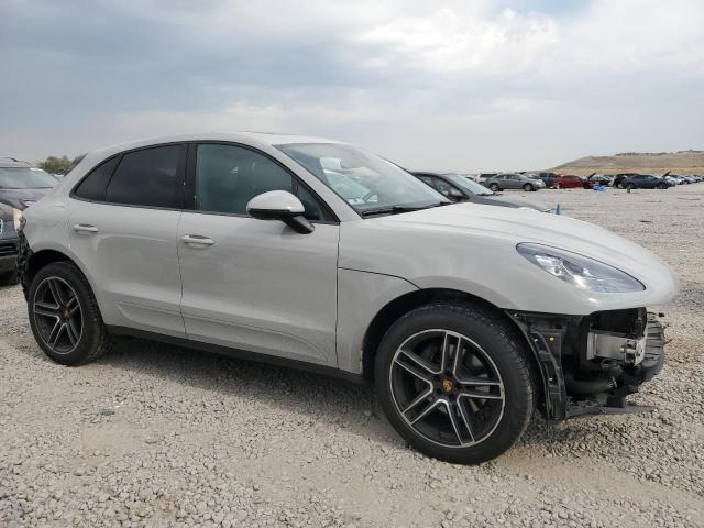 Photo 4 from auction – 2020 PORSCHE MACAN with VIN WP1AA2A5XLLB03337
