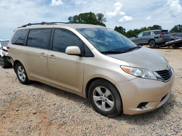 Photo 4 from auction – 2012 TOYOTA SIENNA LE with VIN 5TDKK3DCXCS197124