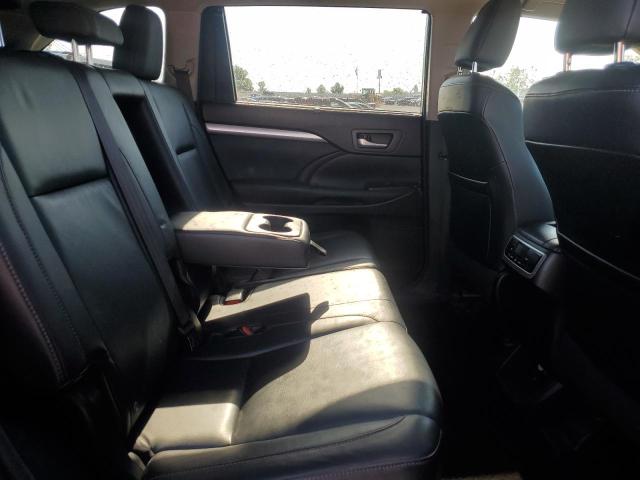 Photo 11 from auction – 2015 TOYOTA HIGHLANDER with VIN 5TDJKRFH6FS127700