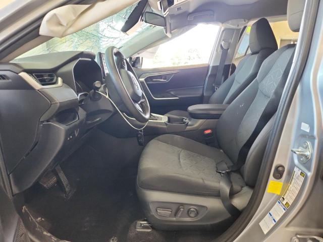 Photo 7 from auction – 2020 TOYOTA RAV4 XLE with VIN 2T3P1RFV3LC076316