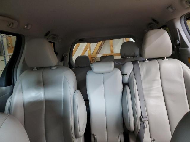 Photo 10 from auction – 2013 TOYOTA SIENNA XLE with VIN 5TDYK3DC6DS301409