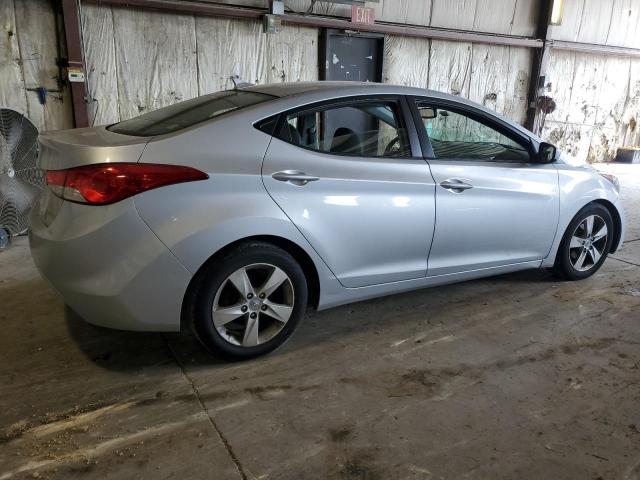 Photo 3 from auction – 2012 HYUNDAI ELANTRA GL with VIN 5NPDH4AE5CH090216