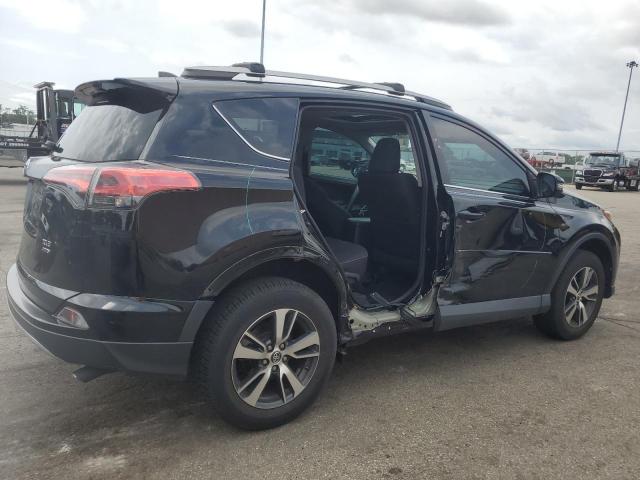 Photo 3 from auction – 2017 TOYOTA RAV4 XLE with VIN 2T3RFREV2HW669411