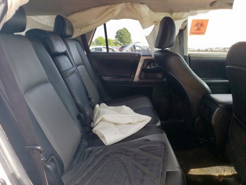 Photo 11 from auction – 2018 TOYOTA 4RUNNER SR with VIN JTEZU5JR7J5184262
