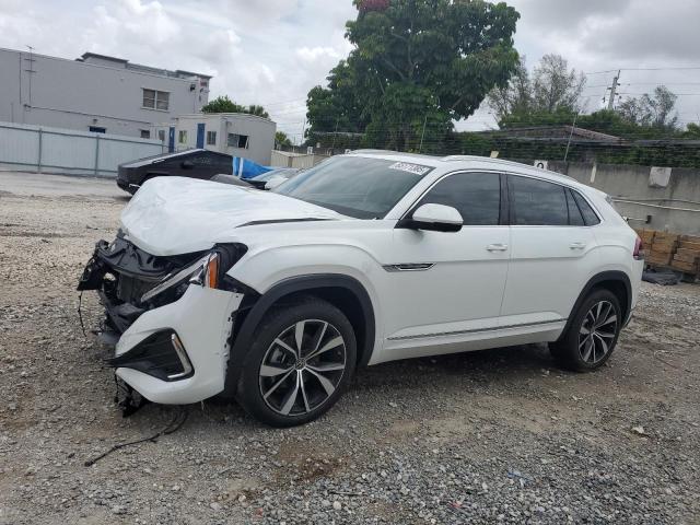 VOLKSWAGEN ATLAS CROS 2025 with VIN 1V2FE2CA2SC226147 - Photo from auction