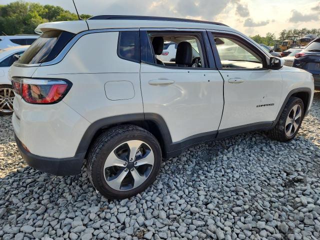 Photo 3 from auction – 2017 JEEP COMPASS LA with VIN 3C4NJDBB7HT688733