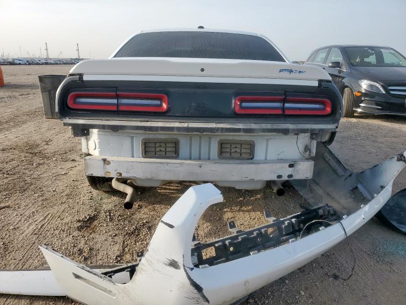 Photo 6 from auction – 2018 DODGE CHALLENGER with VIN 2C3CDZAG8JH138579