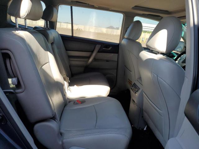 Photo 11 from auction – 2012 TOYOTA HIGHLANDER with VIN 5TDZK3EH4CS052945