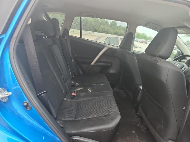 Photo 11 from auction – 2016 TOYOTA RAV4 with VIN 2T3ZFREV2GW254877
