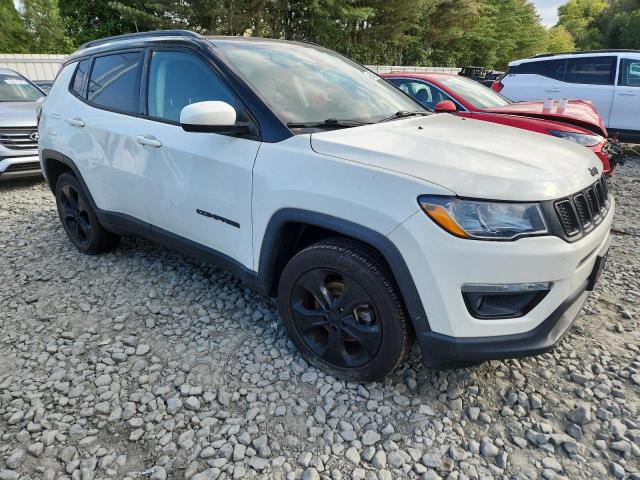 Фото 4 с аукциона – 2019 JEEP COMPASS LA с VIN 3C4NJDBB6KT745060