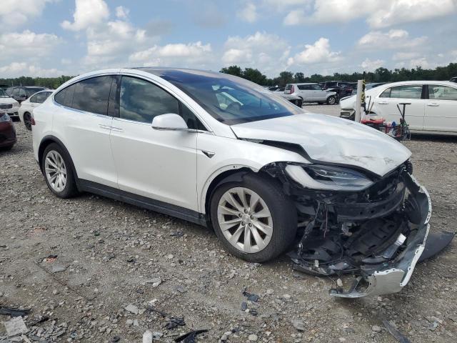 Снимка 4 от търг – 2021 TESLA MODEL X с VIN 5YJXCDE26MF321930