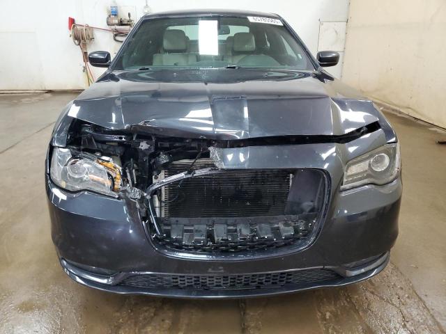 Photo 5 from auction – 2017 CHRYSLER 300 S with VIN 2C3CCAGG1HH512858