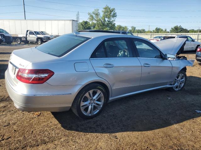 Photo 3 from auction – 2011 MERCEDES-BENZ E 550 4MAT with VIN WDDHF9AB8BA329635