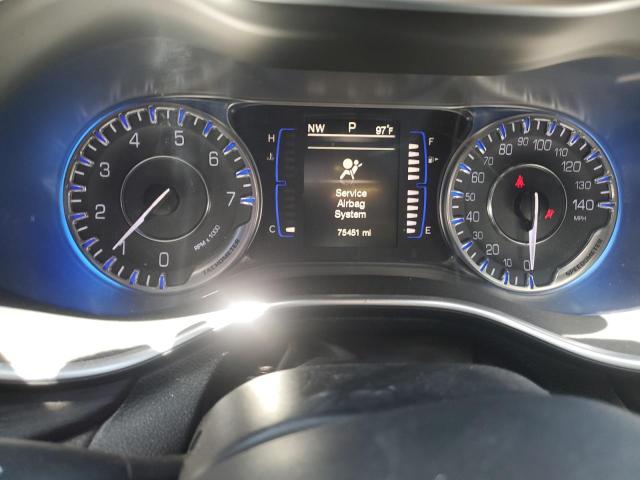Photo 9 from auction – 2015 CHRYSLER 200 LIMITE with VIN 1C3CCCAB4FN664078