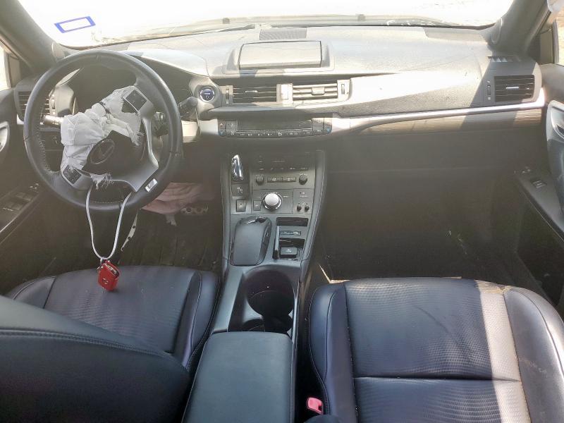 Photo 8 from auction – 2012 LEXUS CT 200 with VIN JTHKD5BH2C2050113