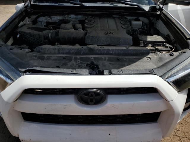 Photo 12 from auction – 2014 TOYOTA 4RUNNER SR with VIN JTEBU5JR8E5197206