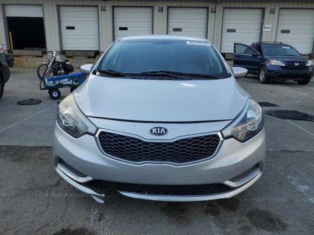 Photo 5 from auction – 2016 KIA FORTE LX with VIN KNAFK4A61G5466870