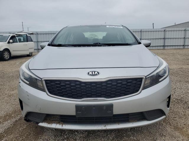 Photo 5 from auction – 2017 KIA FORTE LX with VIN 3KPFK4A78HE046136