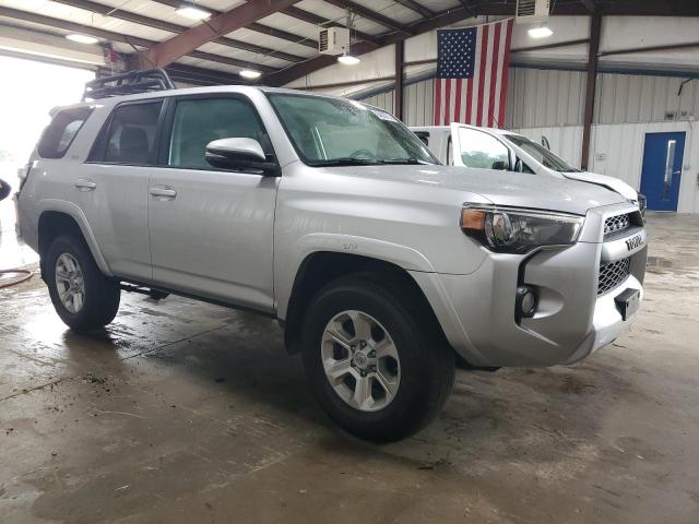 Photo 4 from auction – 2015 TOYOTA 4RUNNER SR with VIN JTEBU5JR7F5265352