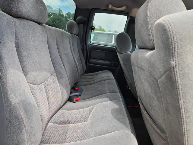 Photo 10 from auction – 2004 CHEVROLET SILVERADO with VIN 2GCEC19TX41297773