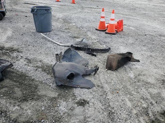 Photo 12 from auction – 2013 VOLKSWAGEN PASSAT S with VIN 1VWAP7A38DC038563