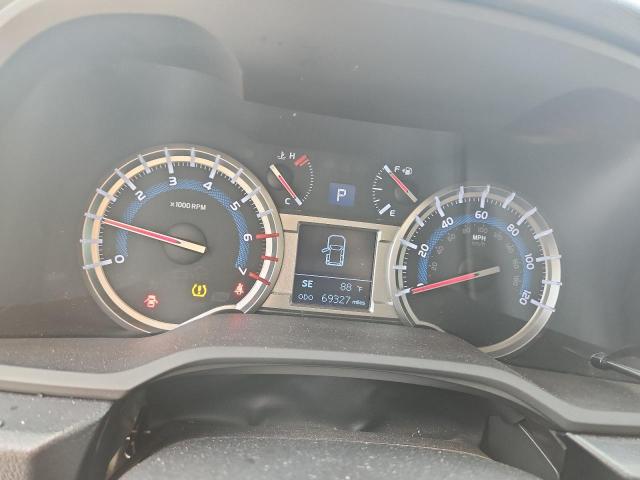 Photo 9 from auction – 2018 TOYOTA 4RUNNER SR with VIN JTEBU5JR4J5551460