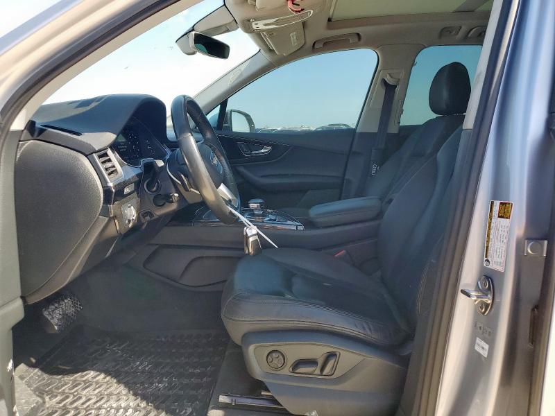 Photo 7 from auction – 2017 AUDI Q7 PREMIUM with VIN WA1LAAF70HD000048