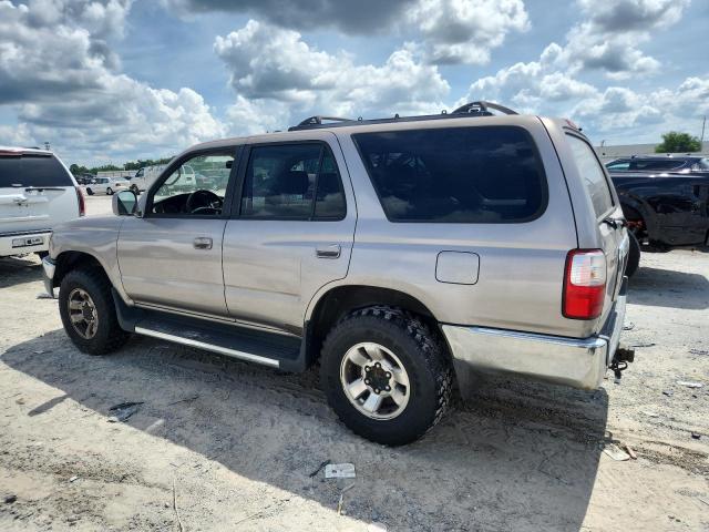 Photo 2 from auction – 2002 TOYOTA 4RUNNER SR with VIN JT3GN86RX20223884