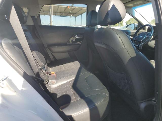Photo 11 from auction – 2017 KIA NIRO EX TO with VIN KNDCE3LC6H5045593