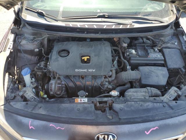 Zdjęcie 11 z aukcji – 2017 KIA FORTE LX z VIN 3KPFL4A77HE014565