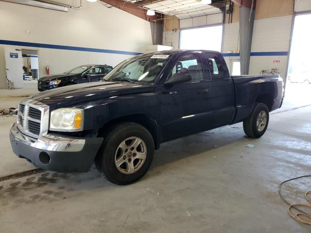DODGE DAKOTA SLT 2005 with VIN 1D7HE42K65S133244 - Photo from auction