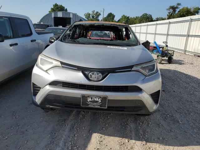 Photo 5 from auction – 2017 TOYOTA RAV4 LE with VIN 2T3ZFREV3HW338756