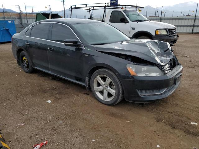 Photo 4 from auction – 2014 VOLKSWAGEN PASSAT S with VIN 1VWAT7A3XEC032230