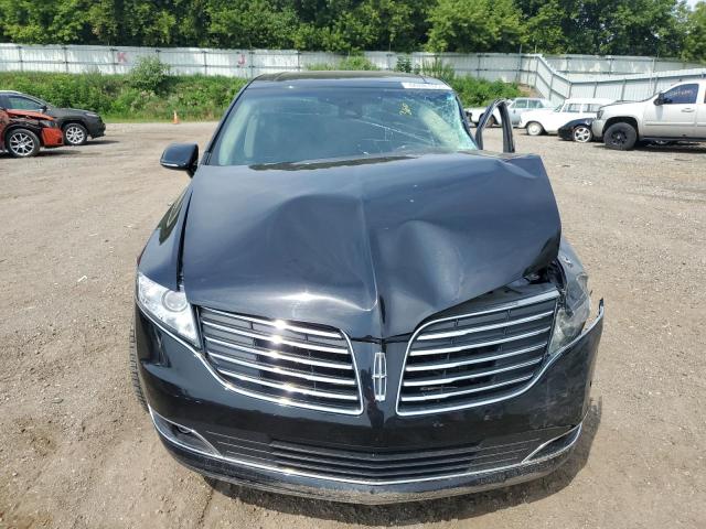 Photo 5 from auction – 2019 LINCOLN MKT with VIN 2LMHJ5AT6KBL02027
