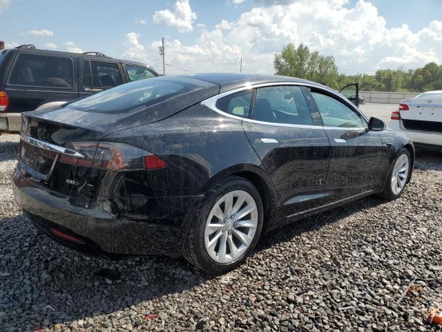 Photo 3 from auction – 2017 TESLA MODEL S with VIN 5YJSA1E26HF188381