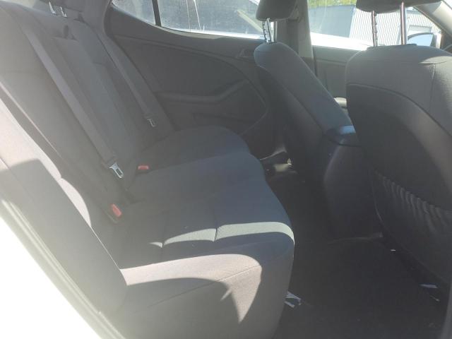 Photo 10 from auction – 2015 KIA OPTIMA LX with VIN KNAGM4A7XF5572790