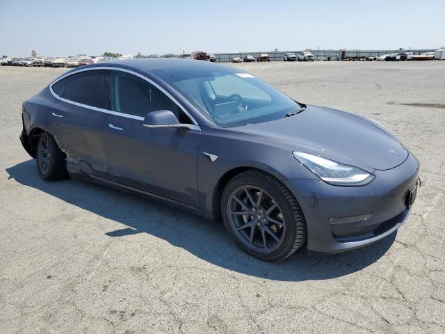 Photo 4 from auction – 2018 TESLA MODEL 3 with VIN 5YJ3E1EA1JF033887